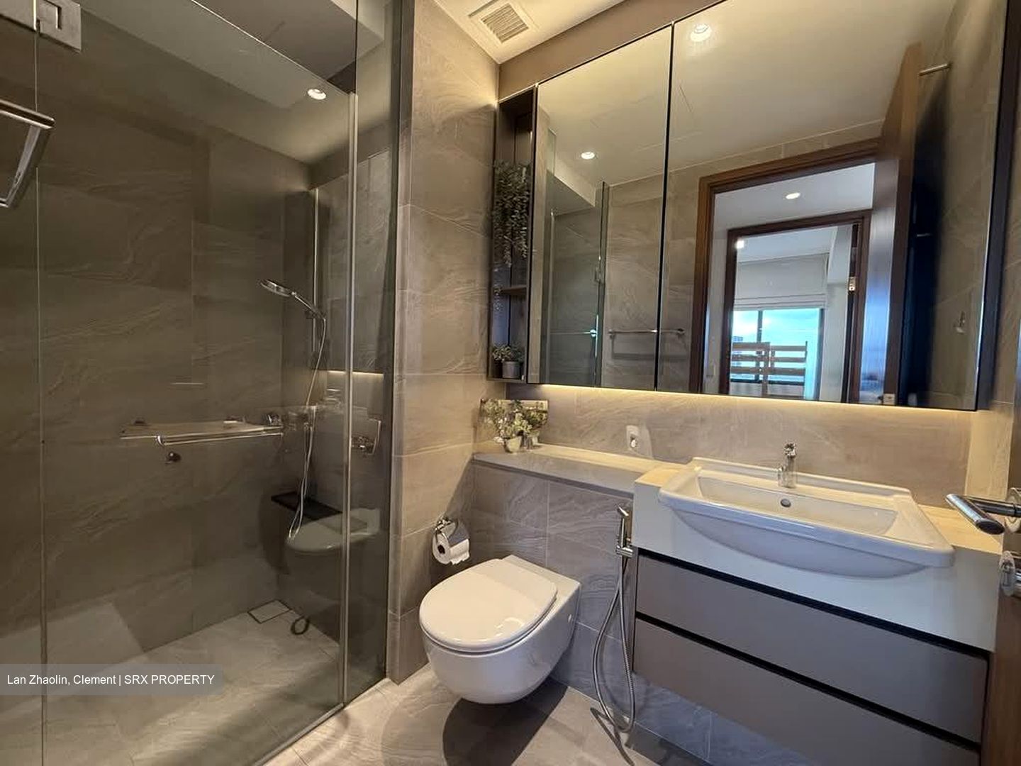 Stirling Residences (D3), Apartment #585469711